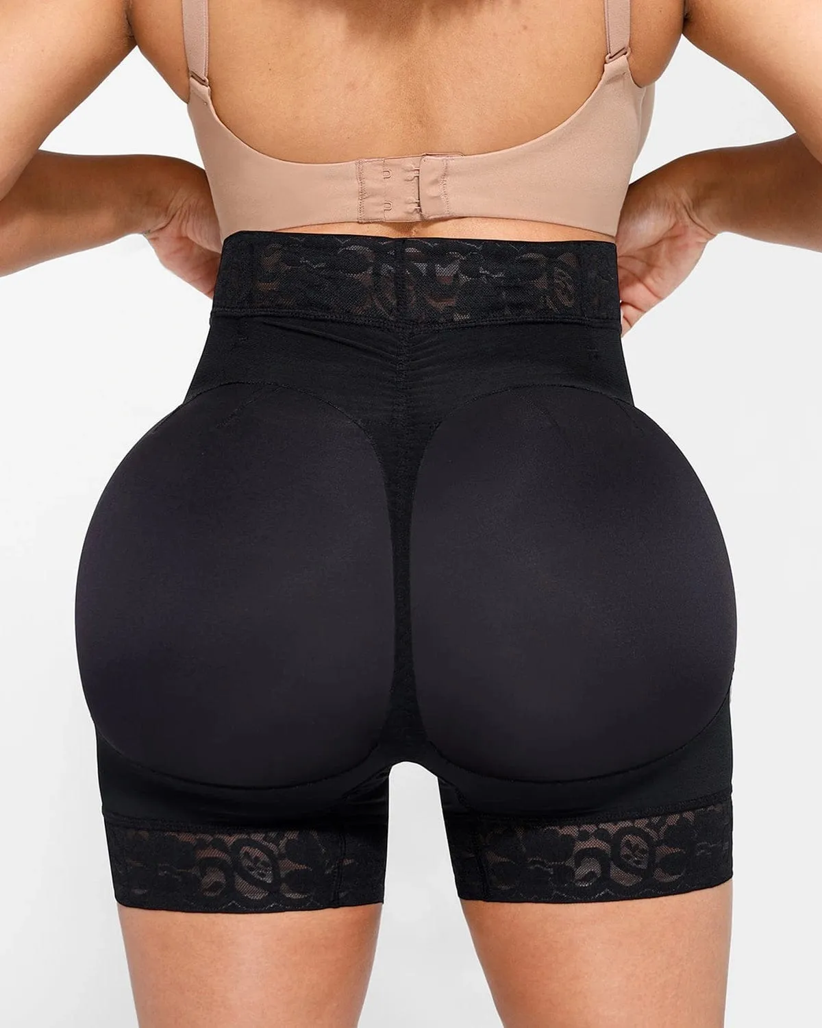 AirSlim® Mid-Rise Lace Butt-Lifting Shorts