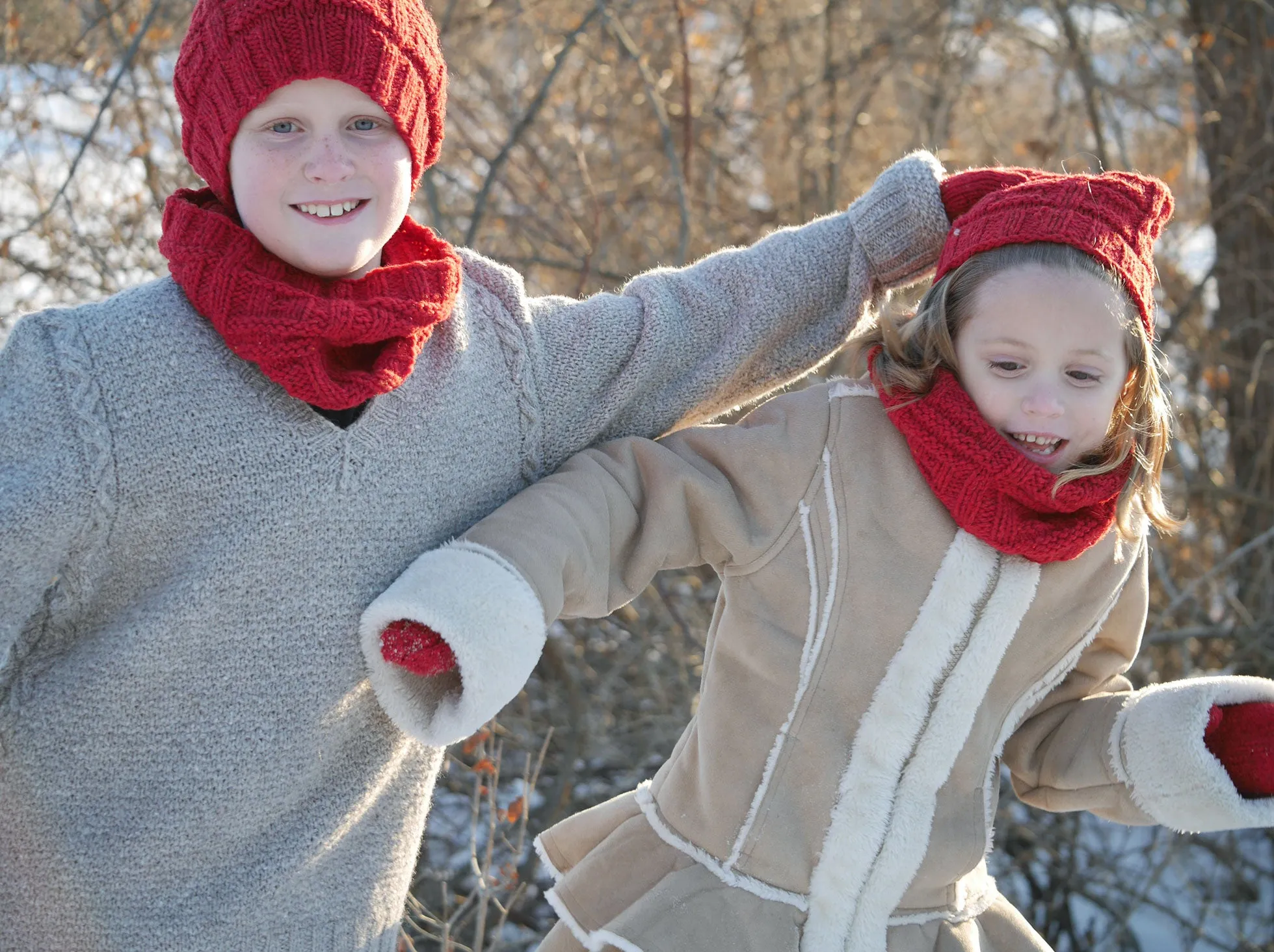 All Boxed Up Cap and Headband <br/><small>knitting pattern</small>