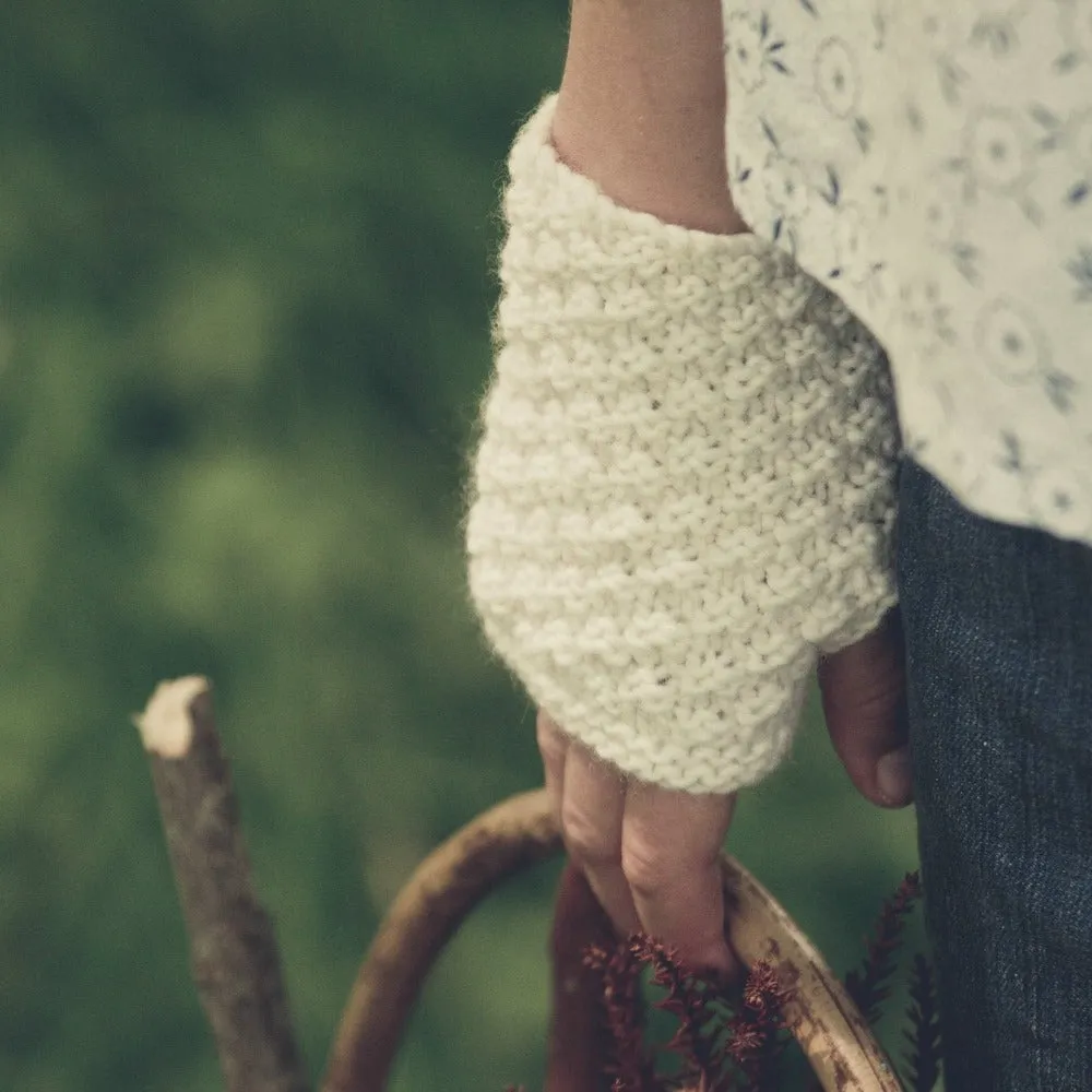 Beatrice Pixie Hat & Mitts Knitting Pattern - 8Ply (LC29)