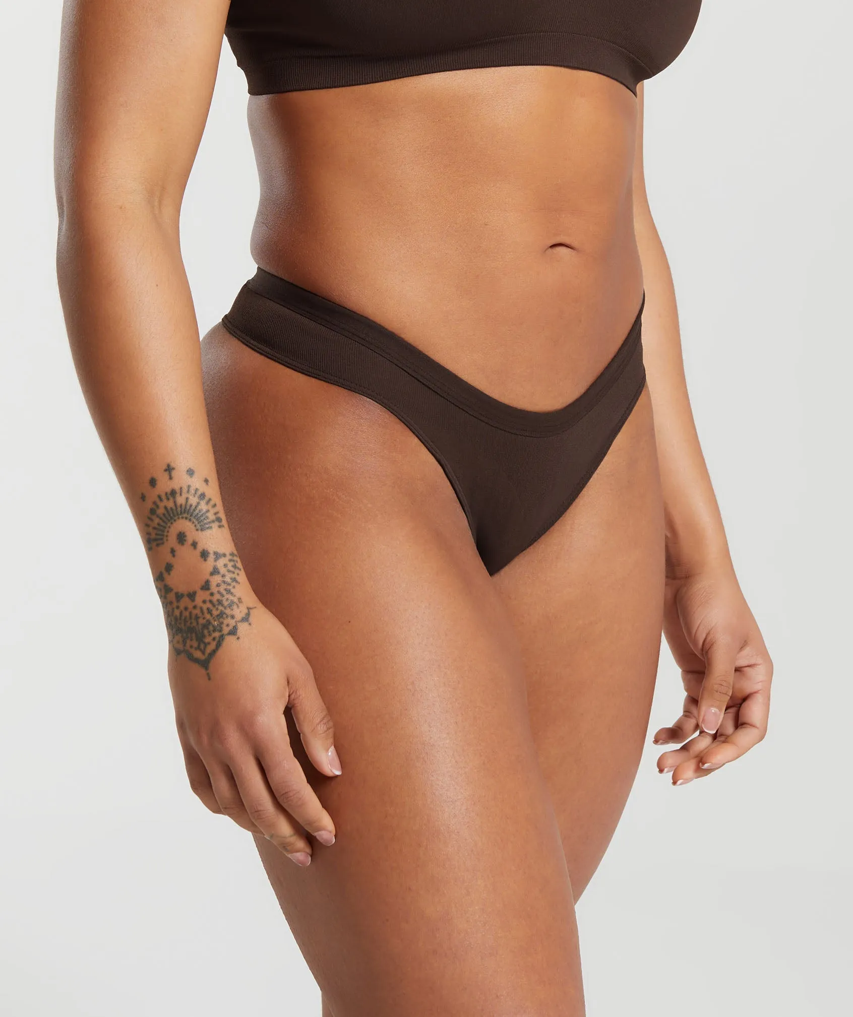 Gymshark Seamless Dipped Front Thong - Archive Brown