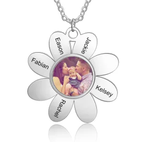 Personalized Flower Necklace With Picture & Name Engraved- Gifts For Mom