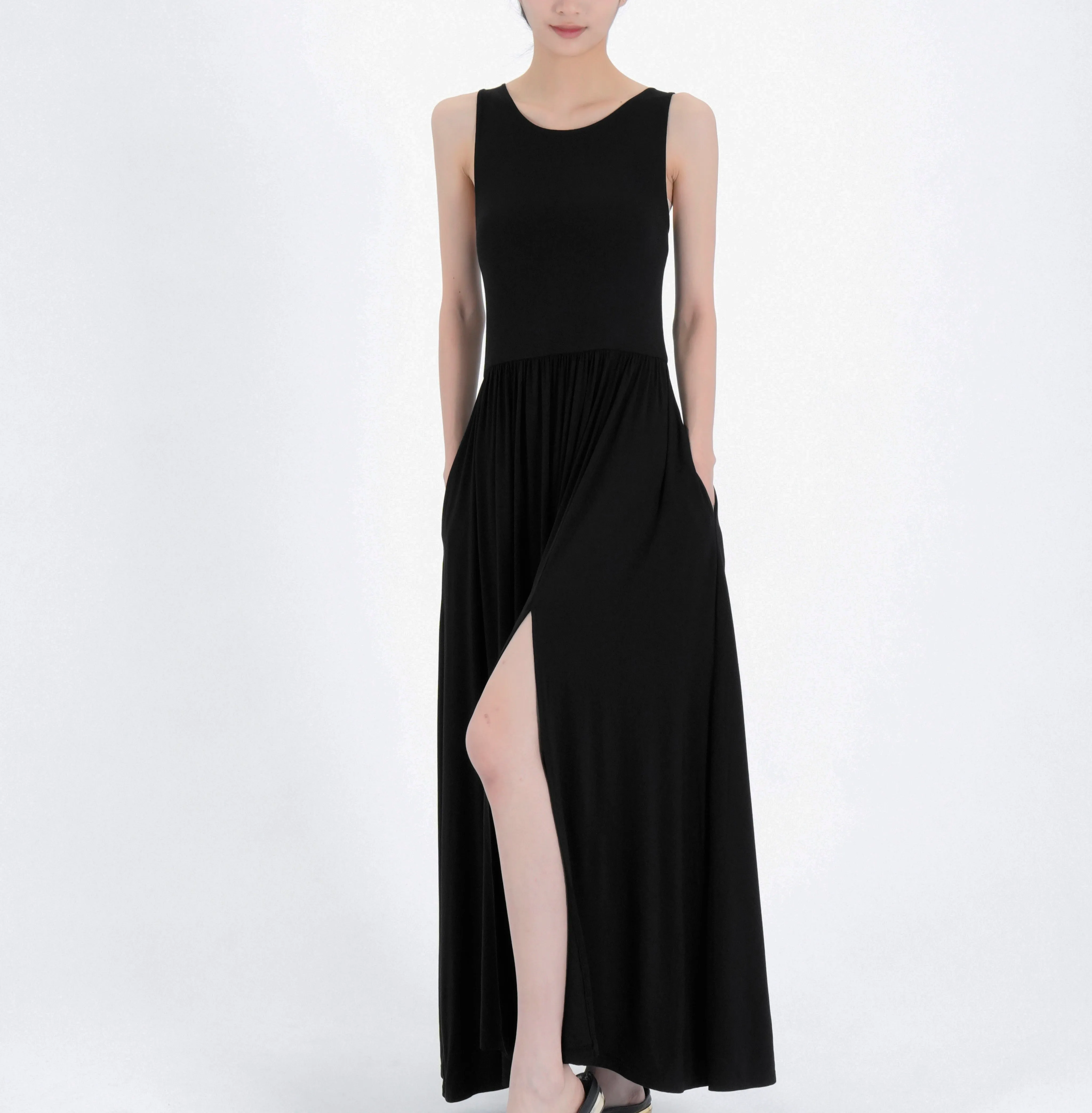 Silktouch TENCEL™ Elegant Maxi Dress