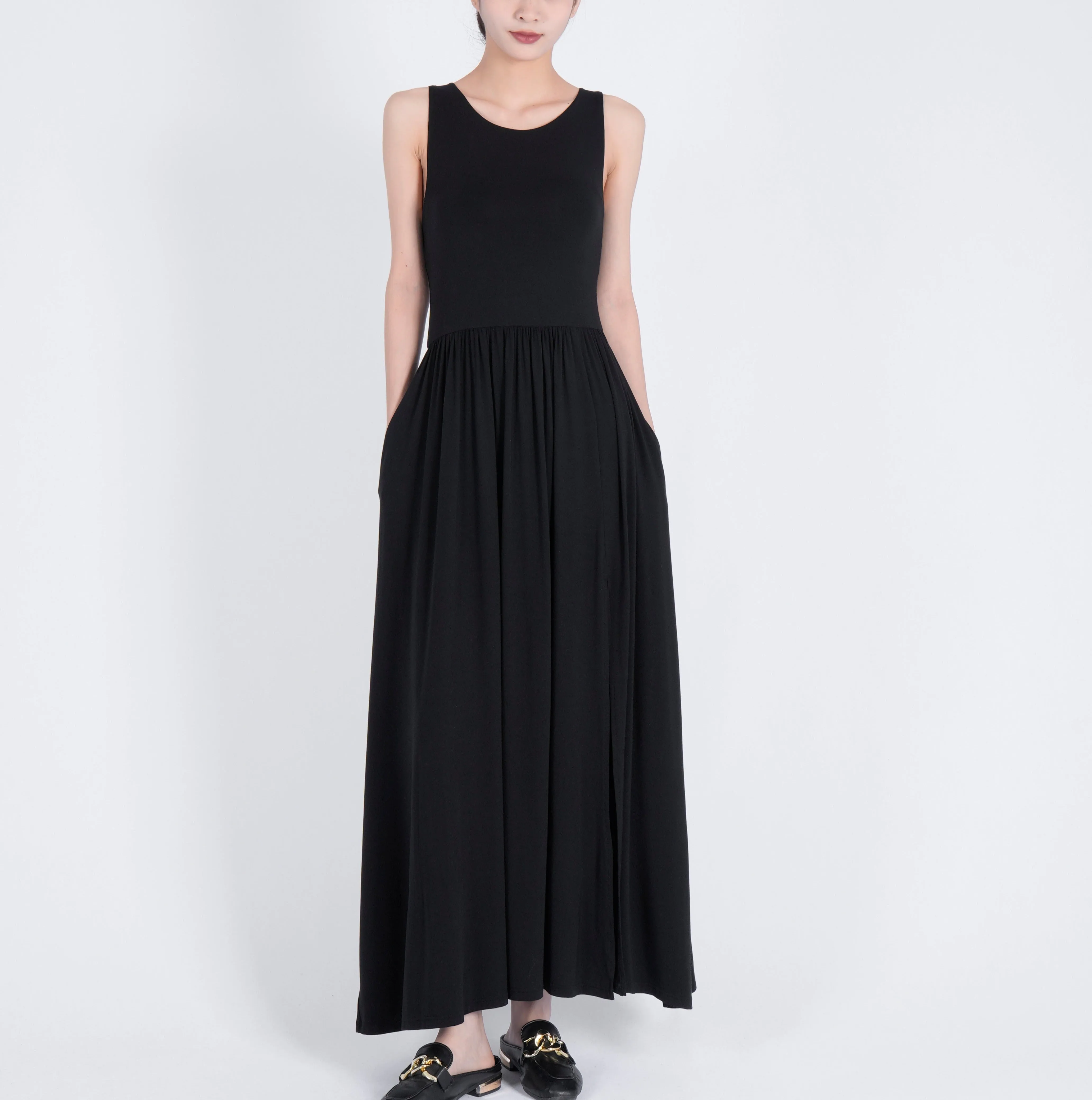 Silktouch TENCEL™ Elegant Maxi Dress