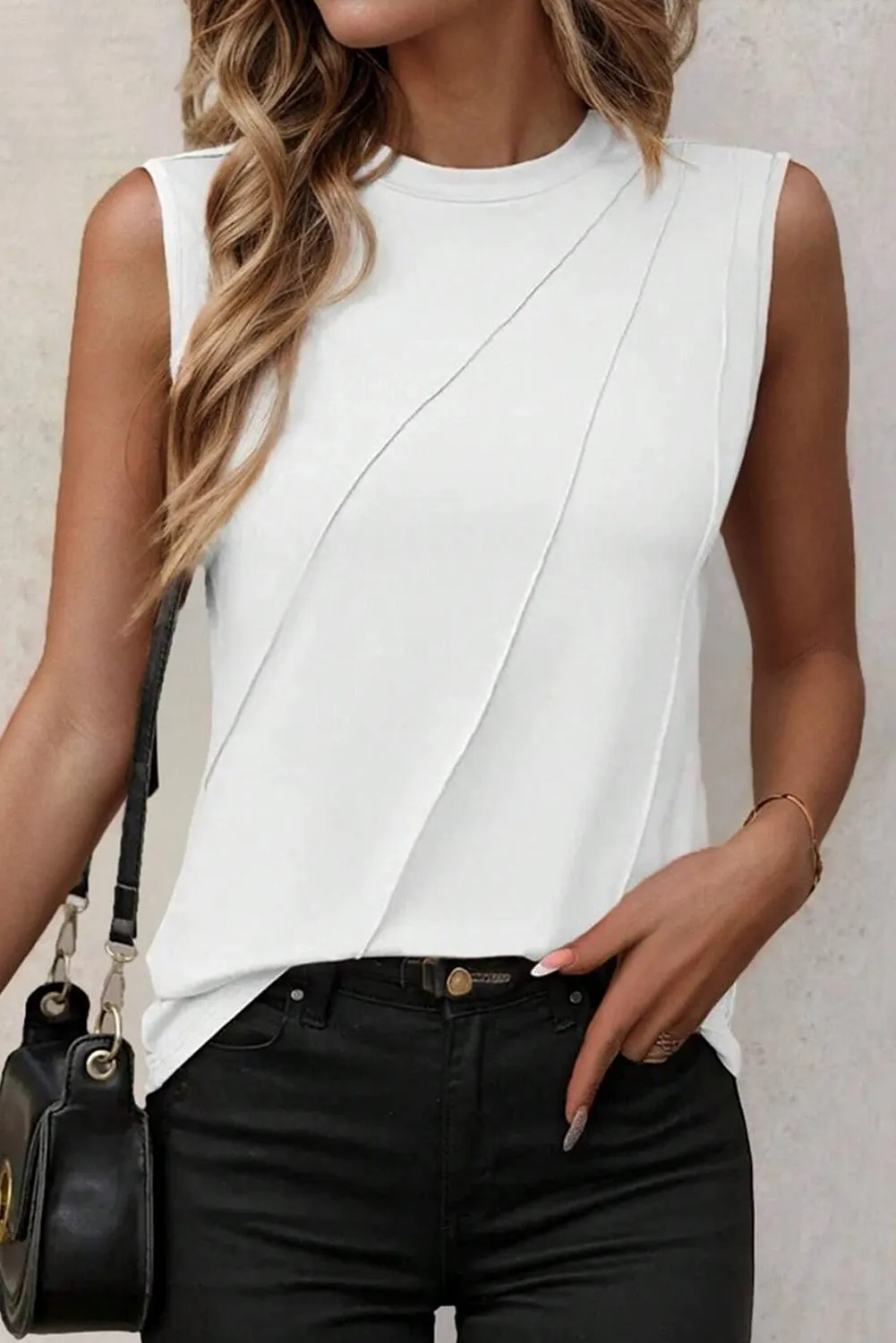 Solid Color Crew Neck Pleated Sleeveless Top – Keep It Simple, Keep It Sexy 💖