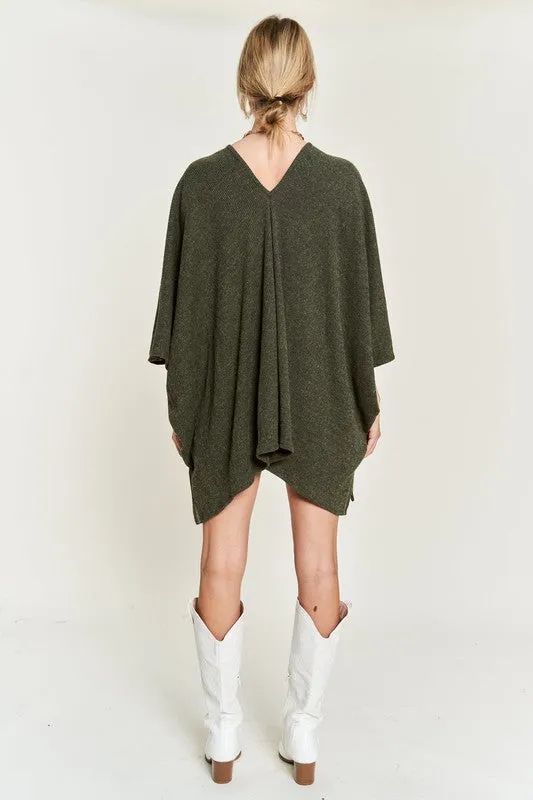 TEEK - V-NECK PONCHO TOP