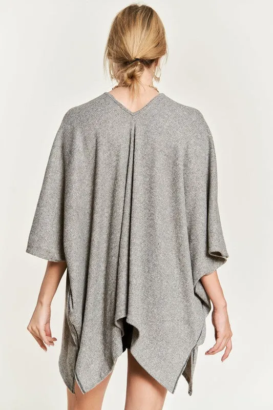 TEEK - V-NECK PONCHO TOP