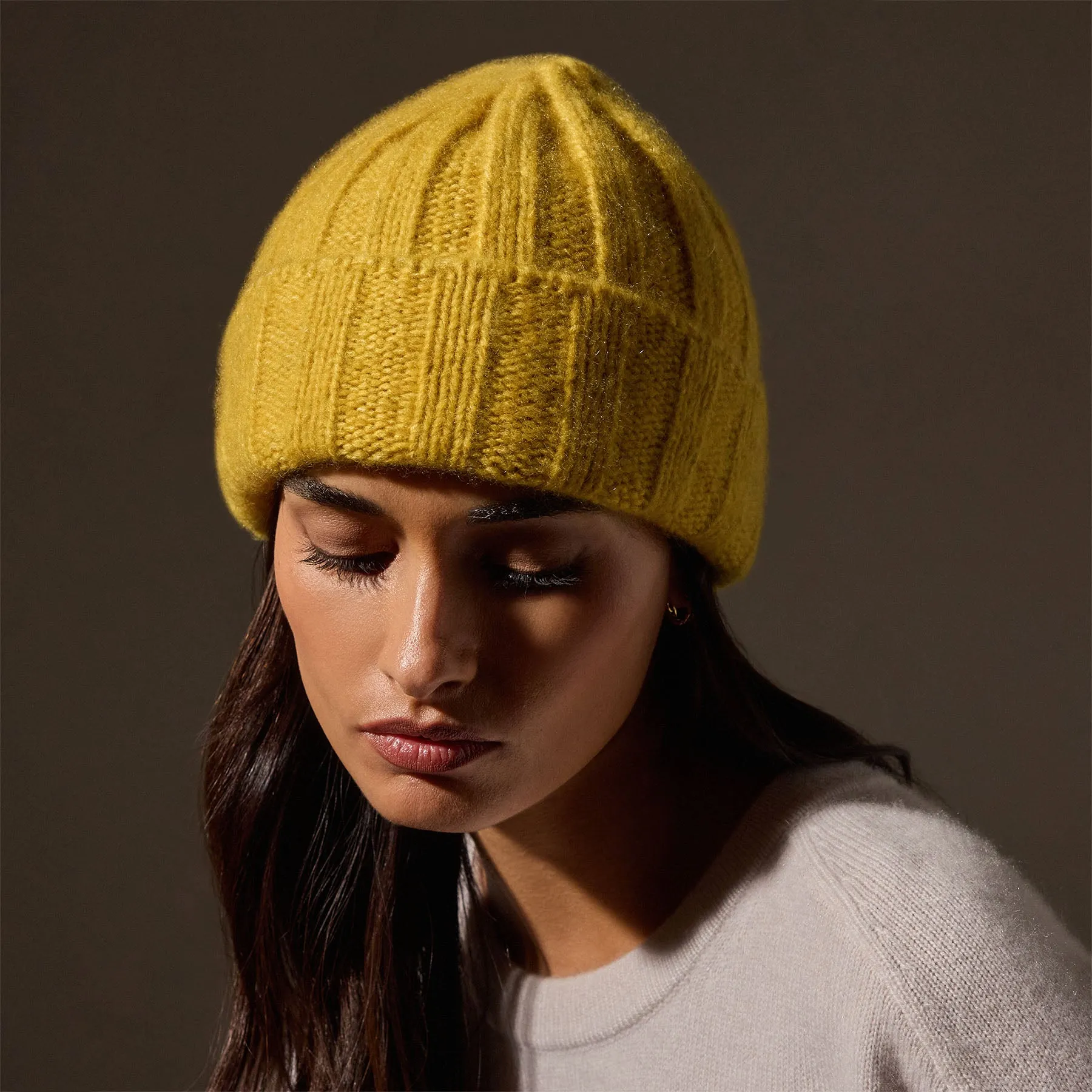 Textured Cashmere Beanie - Straw