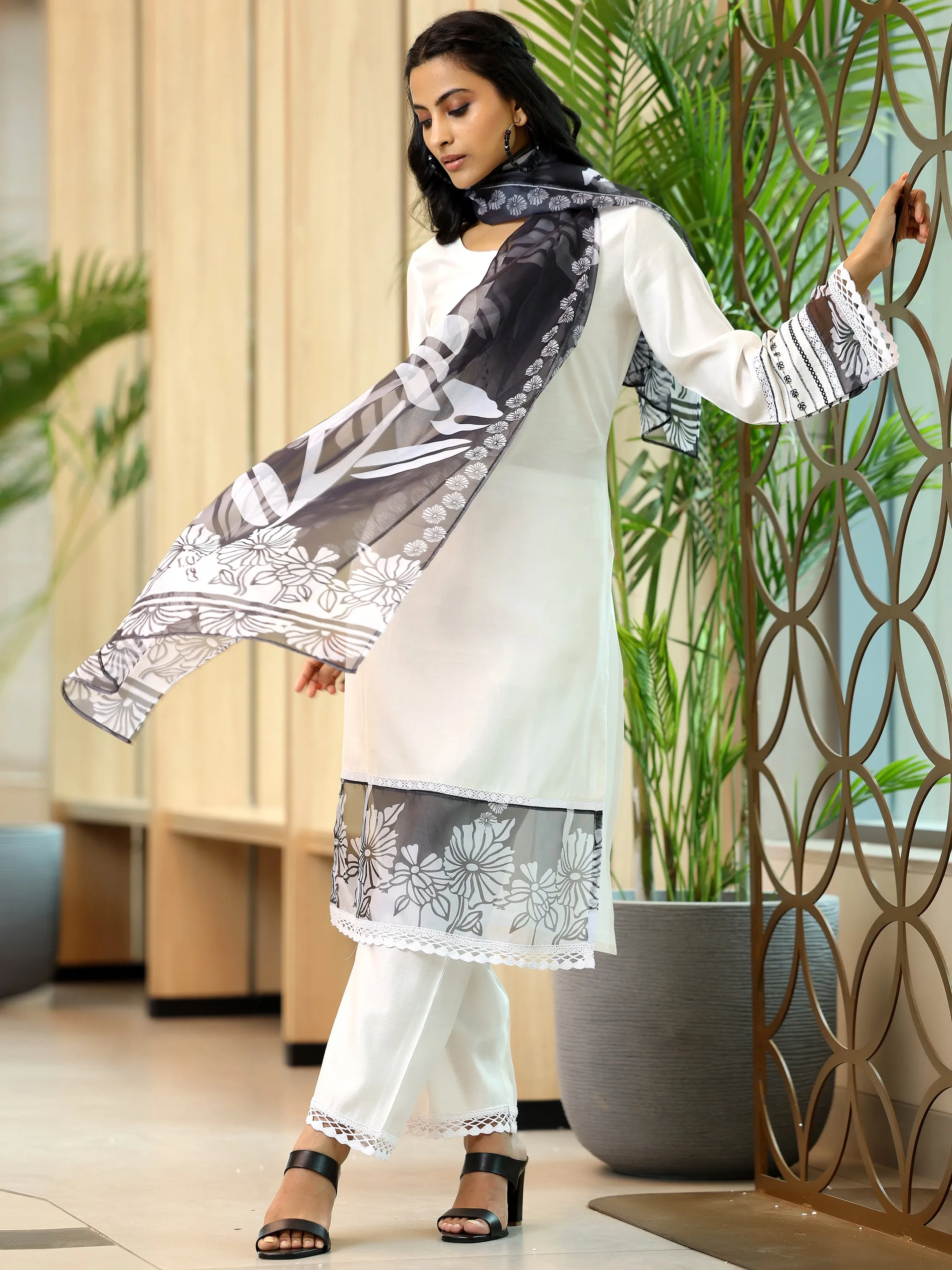 White Solid Silk Blend Straight Suit With Dupatta