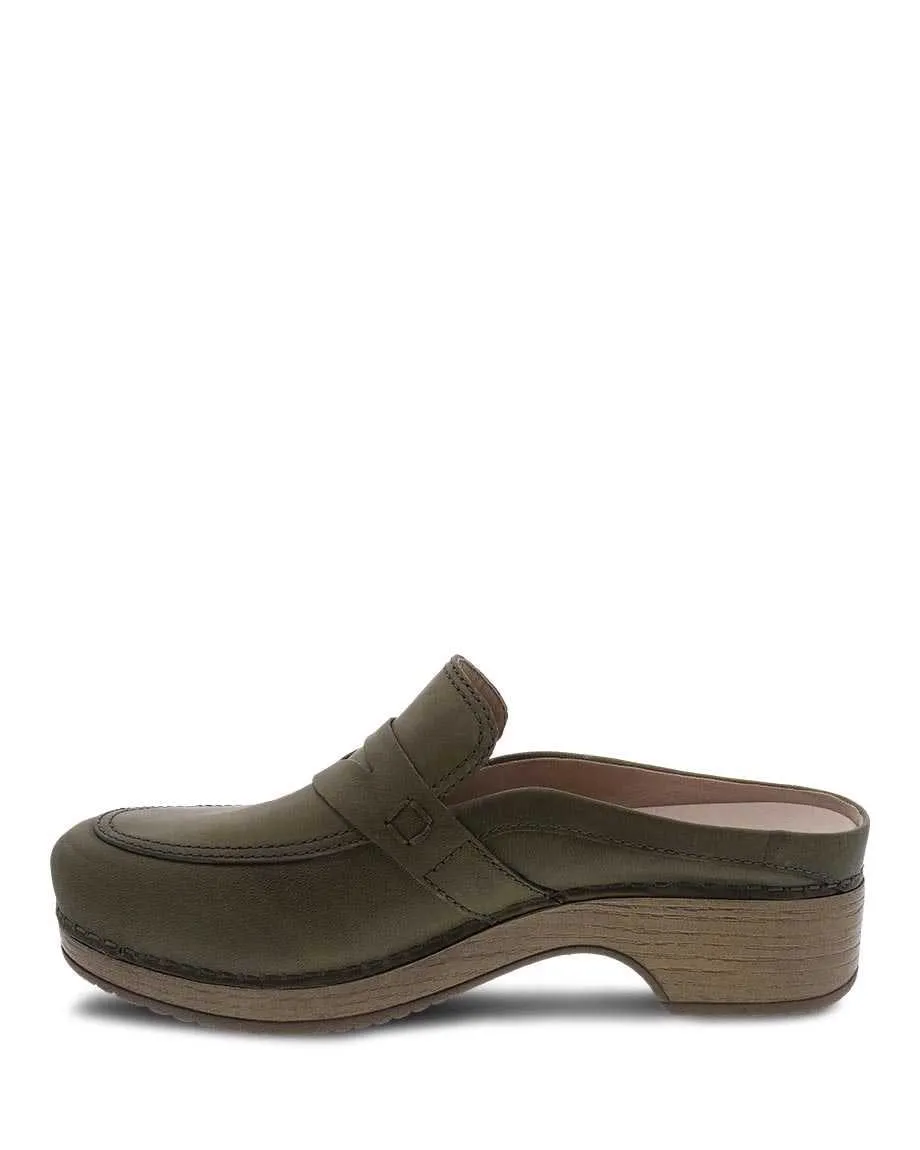 Women's Dansko Bel Color: Green Oiled Pull Up